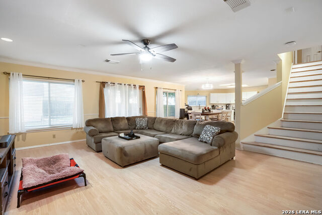 Listing photo id 4 for 6914 Barkley Trl