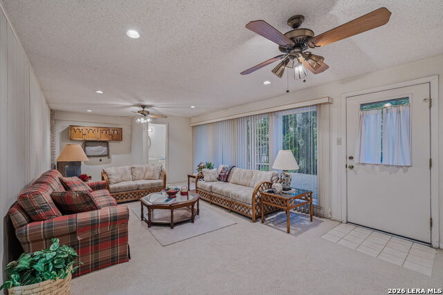 Listing photo id 25 for 13127 Country Trl