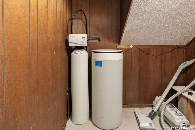 Listing photo id 29 for 13127 Country Trl