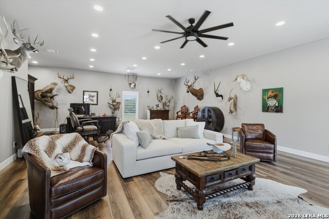 Image 16 of 50 For 30041 Beck Rd