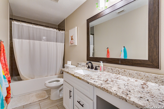 Image 19 of 25 For 2422 Newoak Park