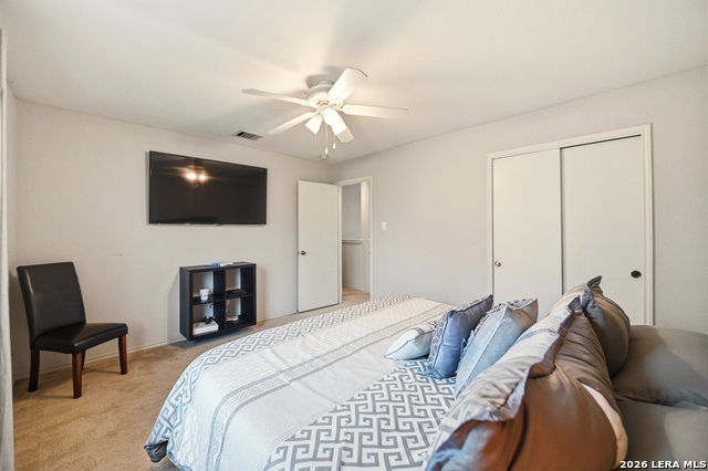 Image 37 of 49 For 3947 Wisteria