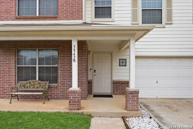 Image 5 of 49 For 3947 Wisteria