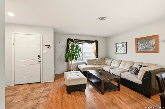 Image 6 of 49 For 3947 Wisteria