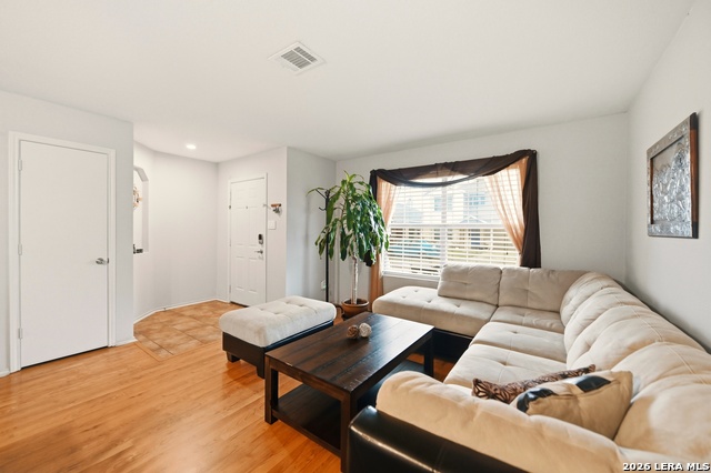 Image 8 of 49 For 3947 Wisteria