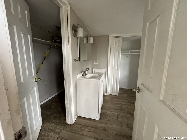 Image 10 of 11 For 602 S 6th St