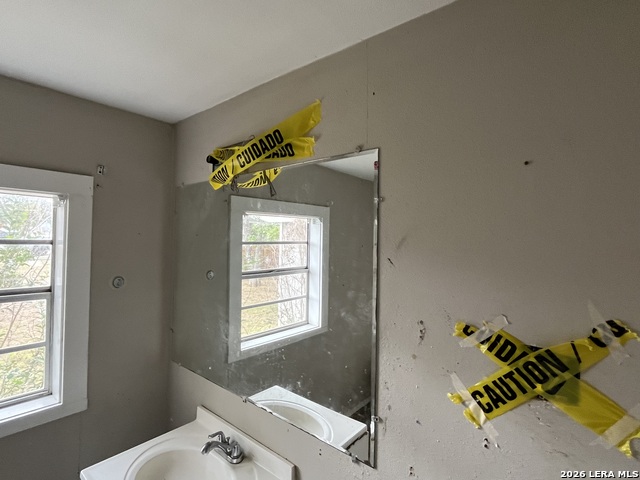 Image 5 of 11 For 602 S 6th St