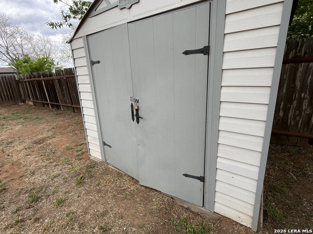 Image 8 of 11 For 602 S 6th St