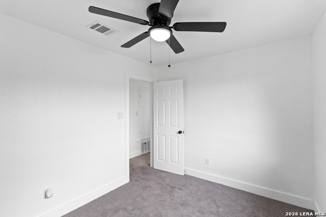 Image 15 of 26 For 15610 Knollhollow