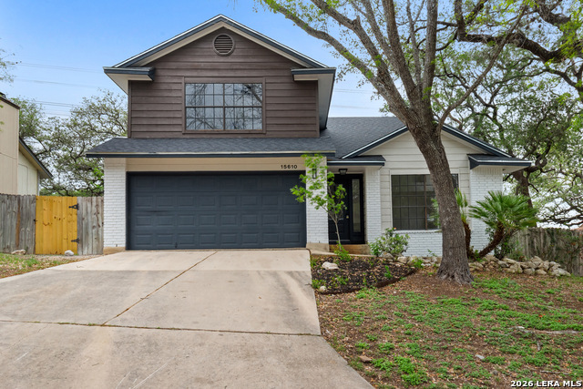 Image 2 of 26 For 15610 Knollhollow