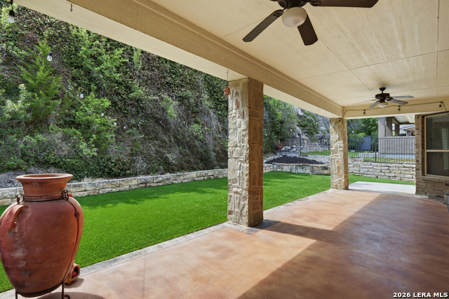 Image 31 of 40 For 17731 Maui Sands