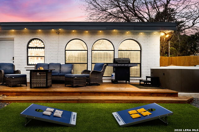 Image 28 of 37 For 607 Redcliff Dr