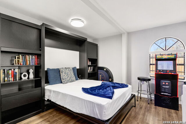 Image 34 of 37 For 607 Redcliff Dr