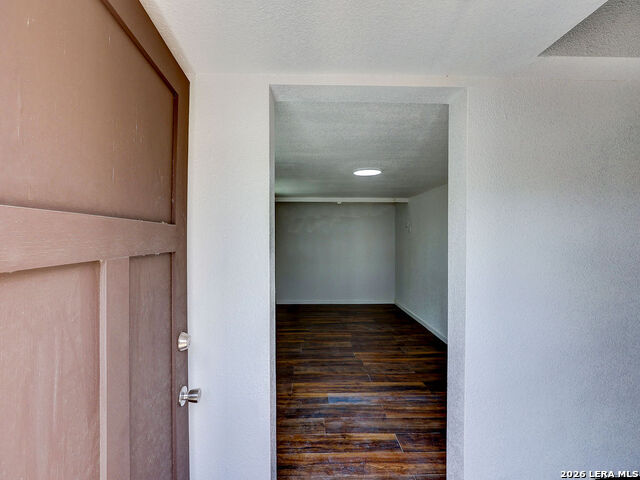 Image 18 of 76 For 507 Mistletoe W