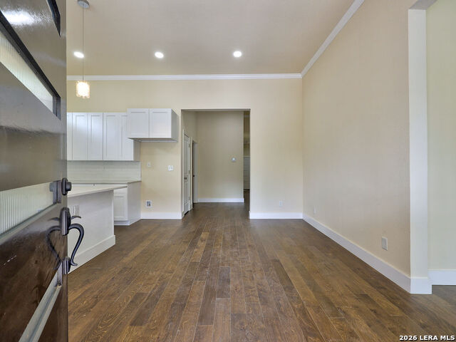 Image 34 of 76 For 507 Mistletoe W