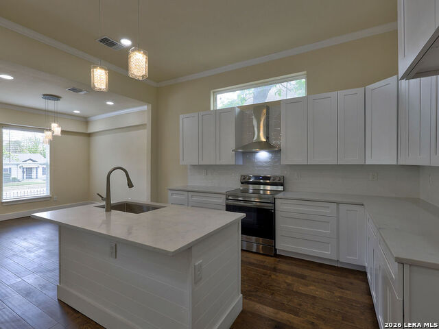 Image 41 of 76 For 507 Mistletoe W