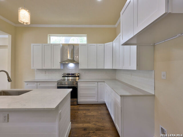 Image 42 of 76 For 507 Mistletoe W