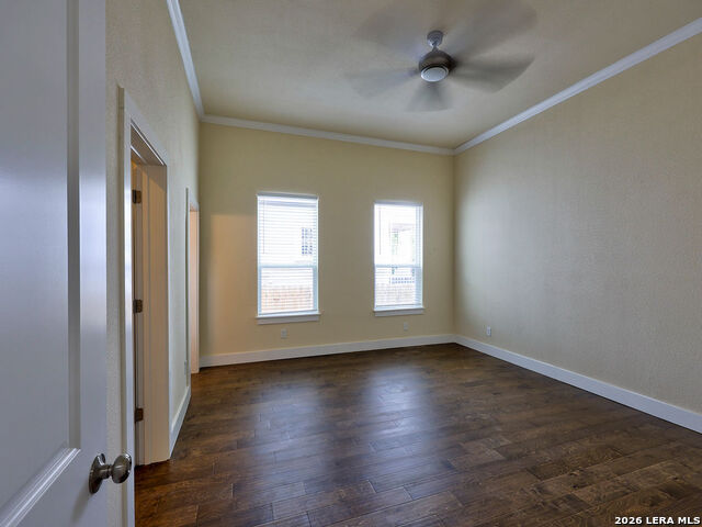 Image 67 of 76 For 507 Mistletoe W