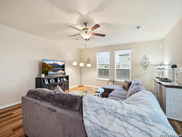 Listing photo id 13 for 1904 Twisted River