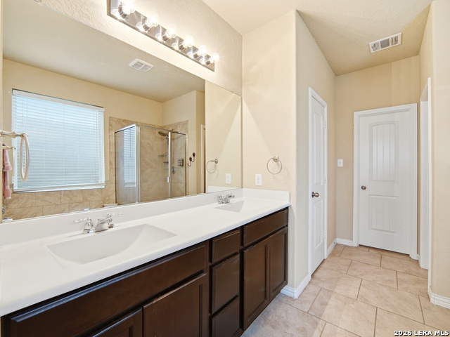 Listing photo id 22 for 1904 Twisted River