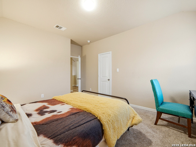 Listing photo id 30 for 1904 Twisted River