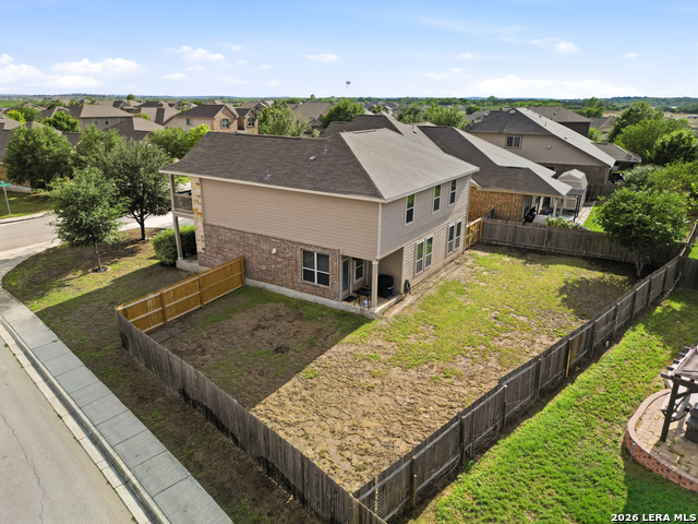 Listing photo id 3 for 1904 Twisted River