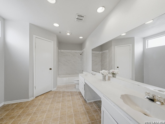 Listing photo id 20 for 4403 Misty Springs Dr