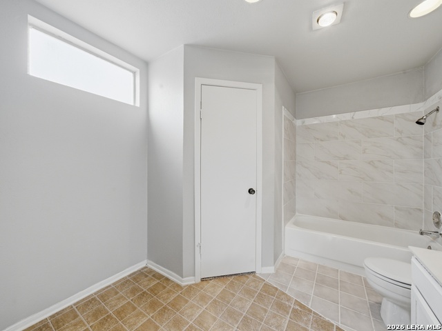 Listing photo id 21 for 4403 Misty Springs Dr