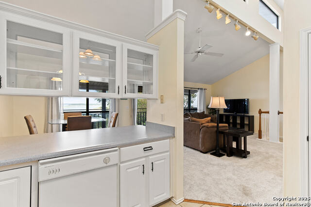 Image 15 of 49 For 1021 Hillcrest Forest