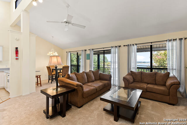 Image 18 of 49 For 1021 Hillcrest Forest