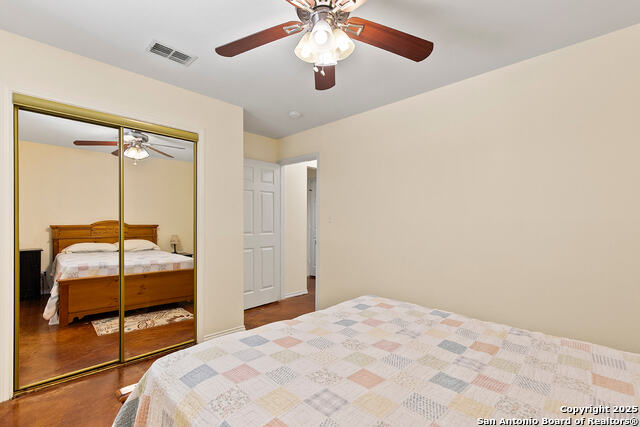 Image 21 of 49 For 1021 Hillcrest Forest