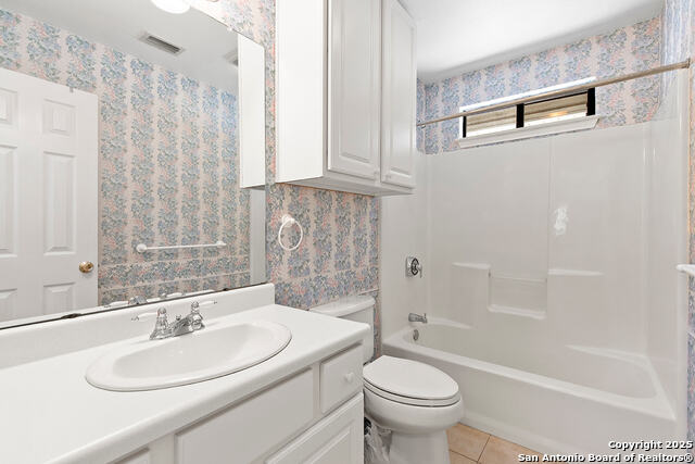 Image 22 of 49 For 1021 Hillcrest Forest