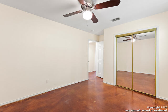 Image 30 of 49 For 1021 Hillcrest Forest