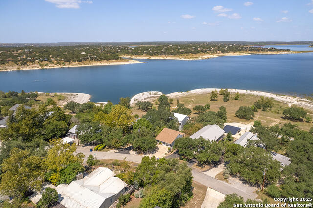 Image 45 of 49 For 1021 Hillcrest Forest