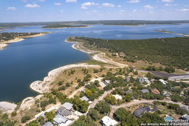 Image 47 of 49 For 1021 Hillcrest Forest