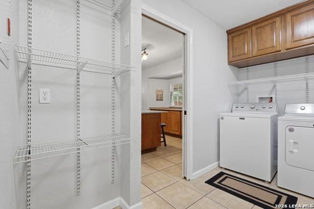 Image 14 of 27 For 10414 Country Horn