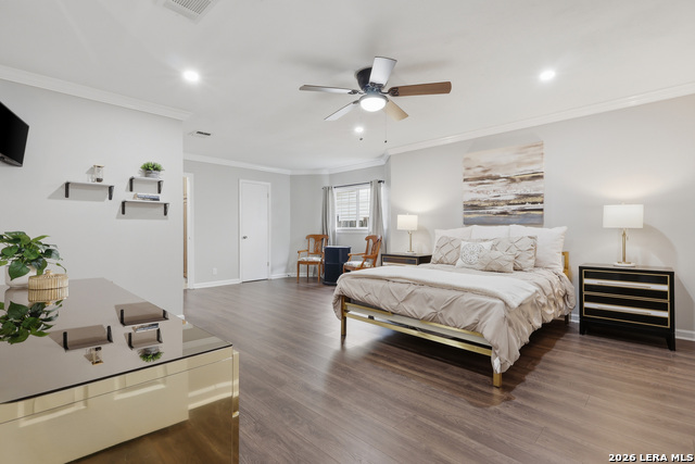 Image 15 of 27 For 10414 Country Horn