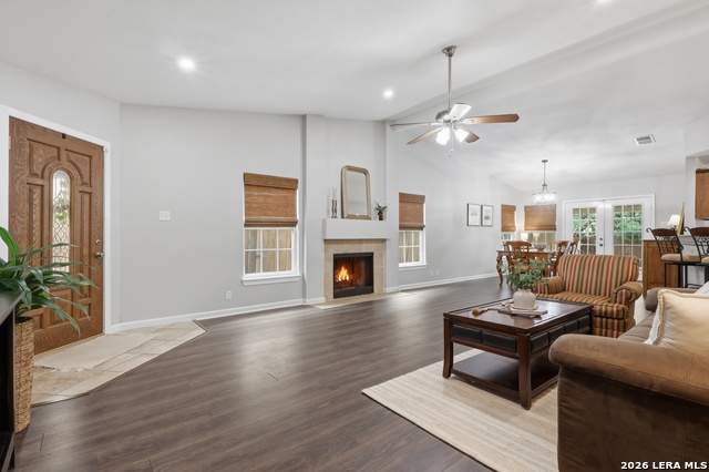 Image 4 of 27 For 10414 Country Horn