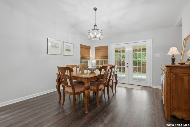 Image 8 of 27 For 10414 Country Horn