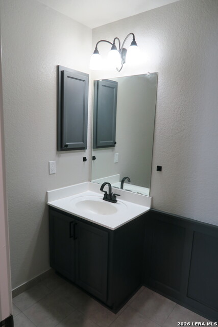 Image 16 of 26 For 1402 Hunters Plane