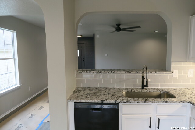 Image 7 of 26 For 1402 Hunters Plane