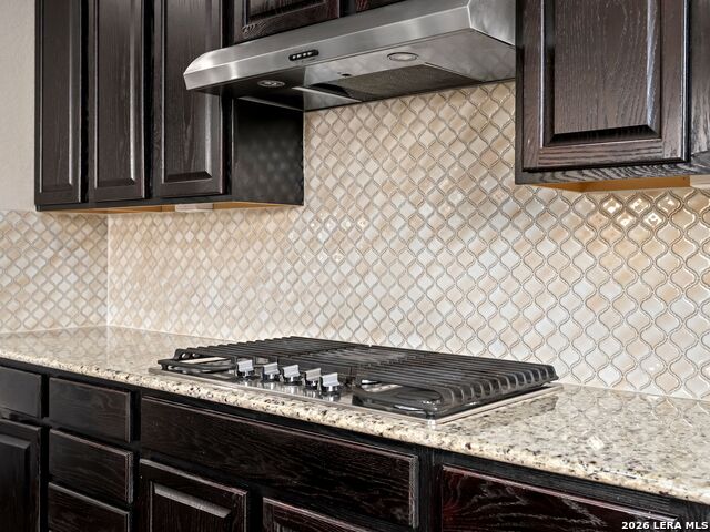 Image 23 of 74 For 8926 Irving Hl