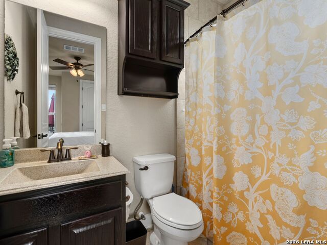 Image 36 of 74 For 8926 Irving Hl