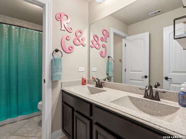 Image 42 of 74 For 8926 Irving Hl