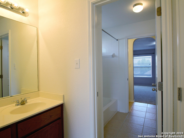 Image 35 of 41 For 9627 Mediator Run