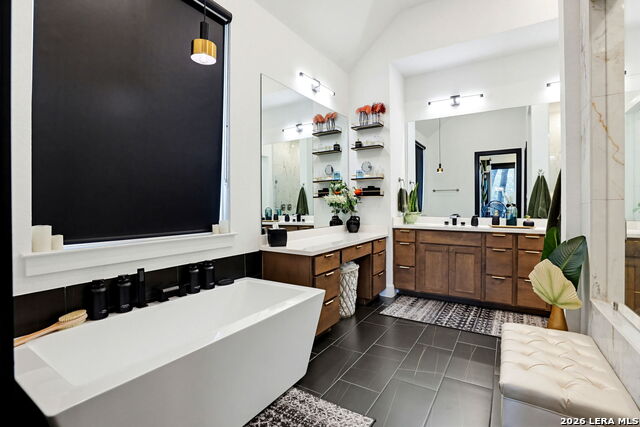 Image 38 of 46 For 135 Wildrose Hill