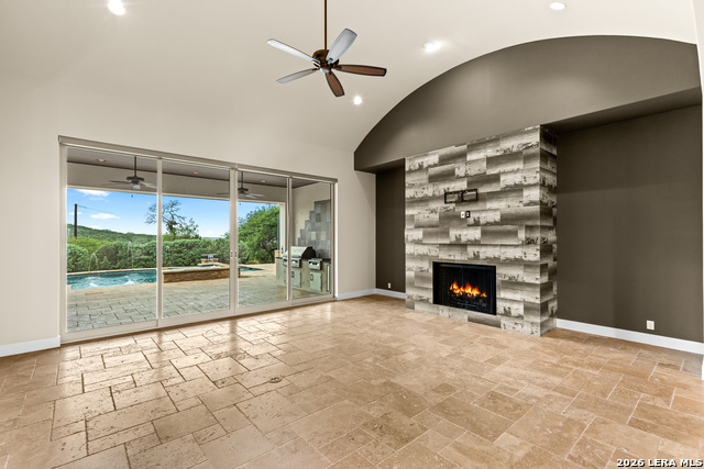 Image 20 of 50 For 3806 Smithson Ridge Rd