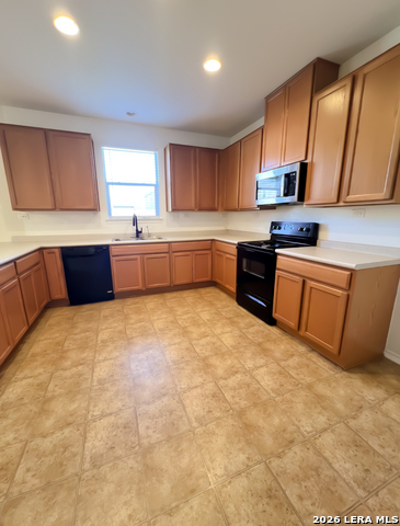 Image 4 of 32 For 9927 Tampke Fls