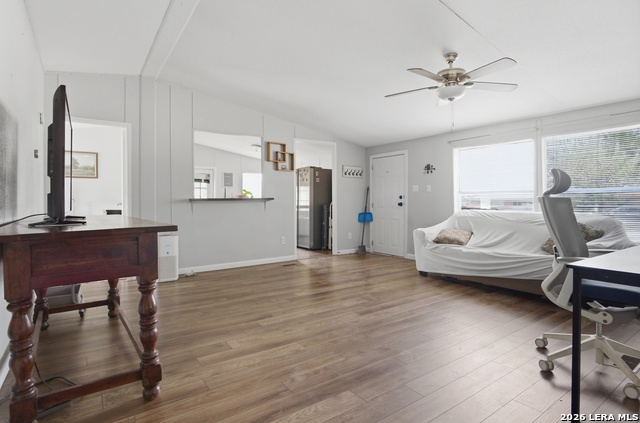 Image 12 of 31 For 1105 Walnut St