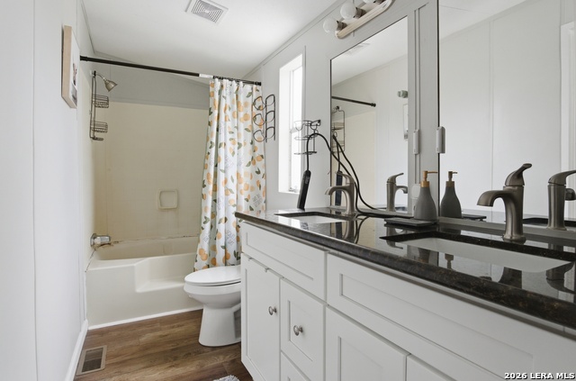 Image 15 of 31 For 1105 Walnut St